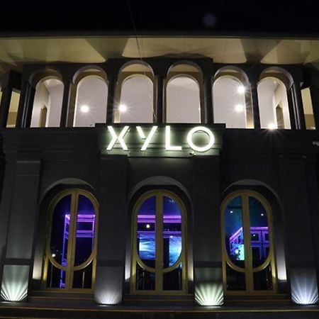 La Palazzo - Across Uptown Mall & Grand Hyatt Bgc Taguig Eksteriør bilde