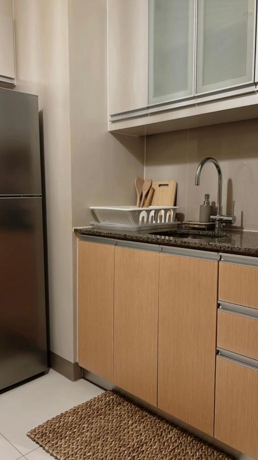 La Palazzo - Across Uptown Mall & Grand Hyatt Bgc Taguig Eksteriør bilde