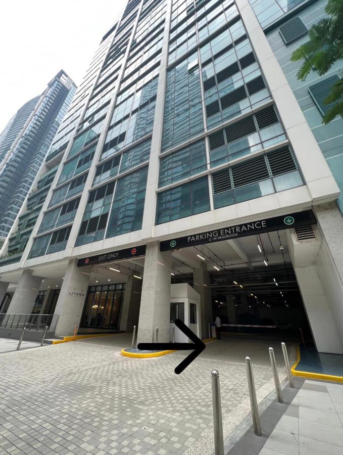 La Palazzo - Across Uptown Mall & Grand Hyatt Bgc Taguig Eksteriør bilde